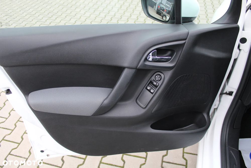 Citroën C3 1.2 PureTech Selection - 13