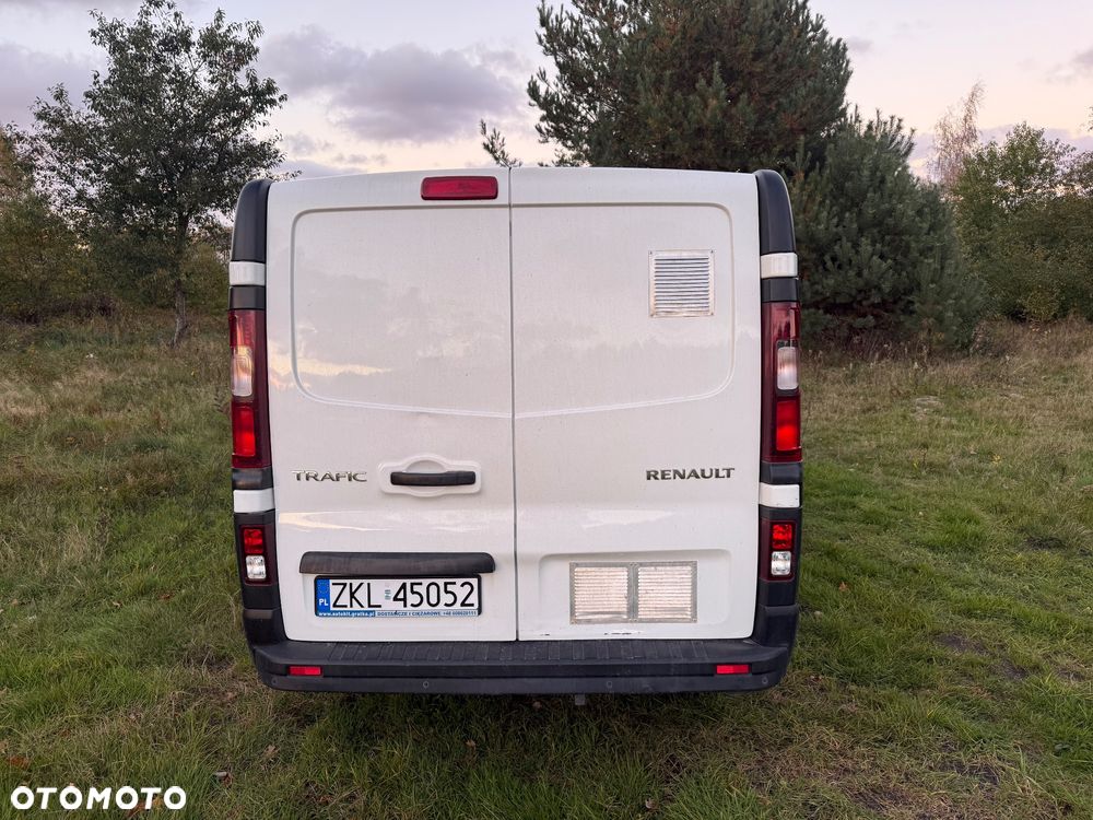 Renault Trafic - 12