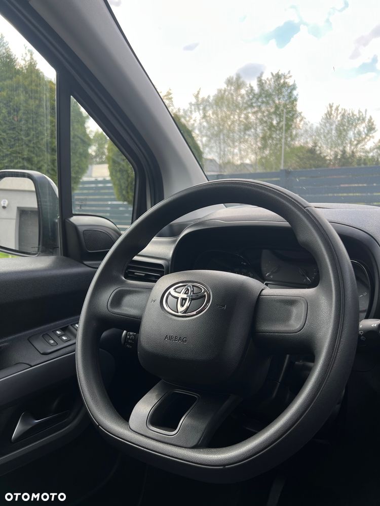 Toyota Proace City Verso 1.2 D-4T Business - 21