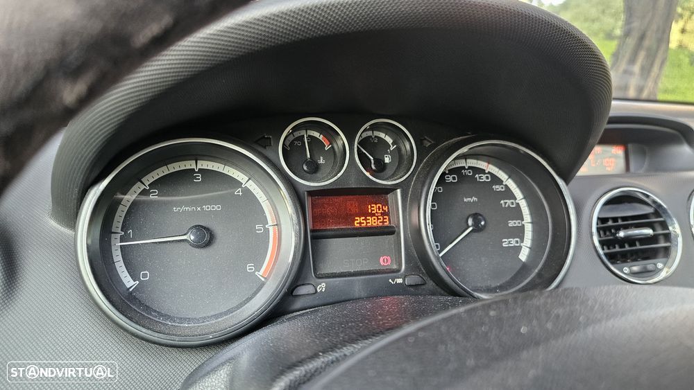Peugeot 308 1.6 HDi Premium - 11