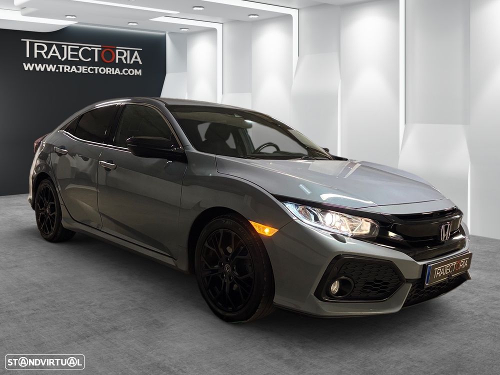 Honda Civic 1.0 i-VTEC Turbo CVT Executive Sport Line - 1