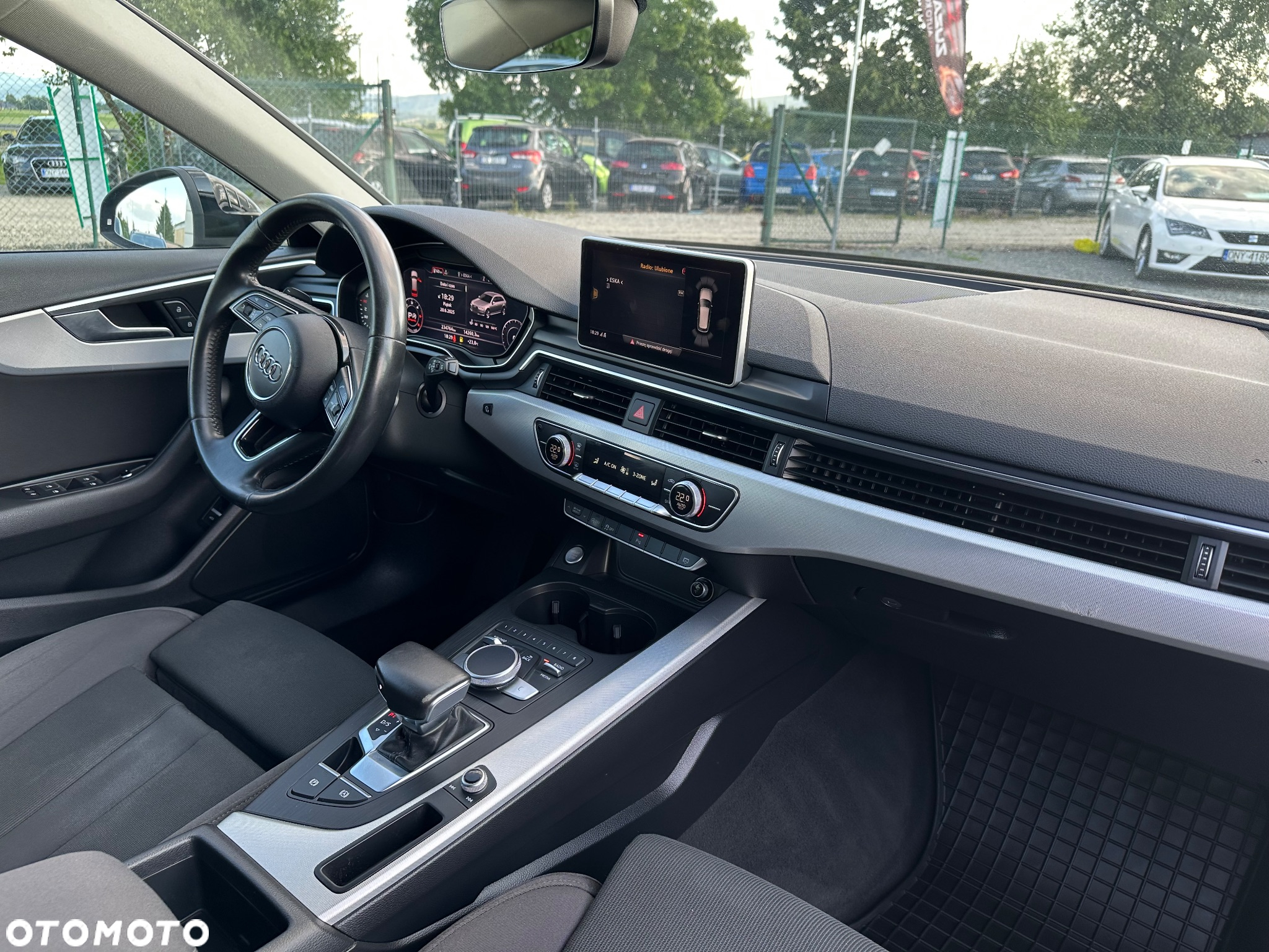Audi A4 Avant 2.0 TDI S tronic sport - 11