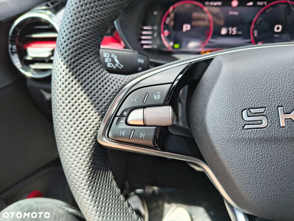 Skoda Fabia 1.0 TSI Monte Carlo DSG - 20