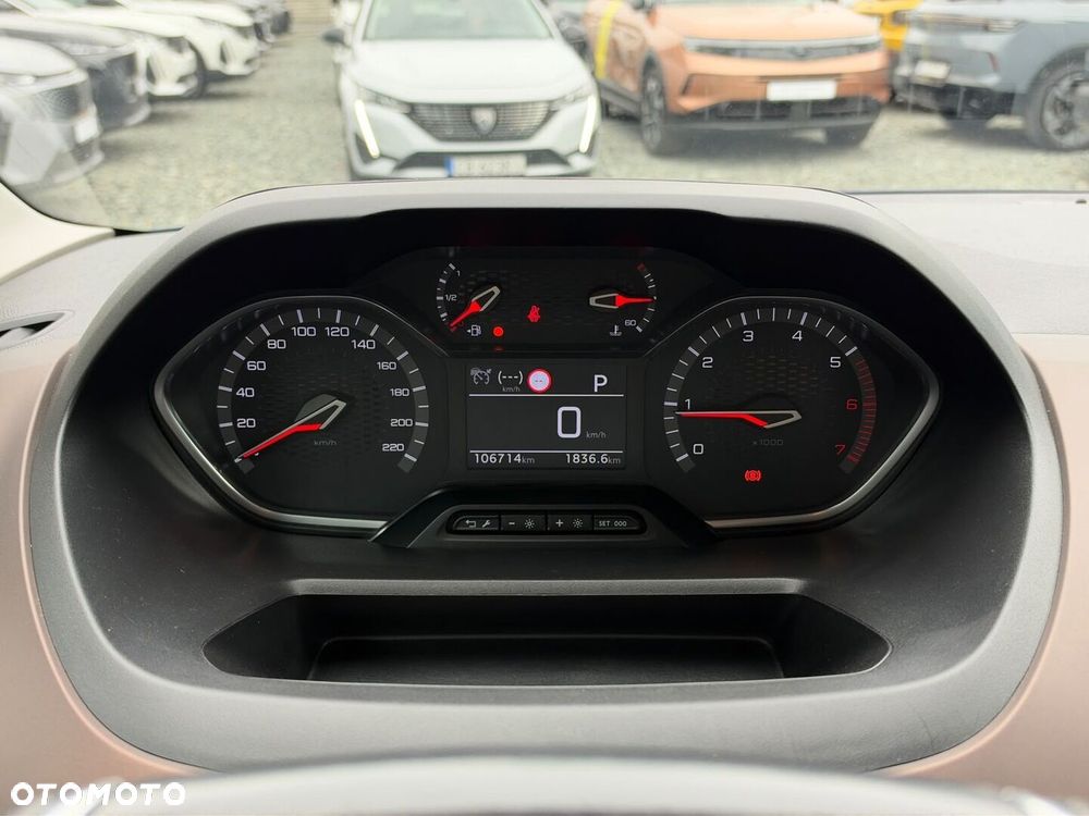 Peugeot Rifter 1.2 PureTech GT S&S - 24