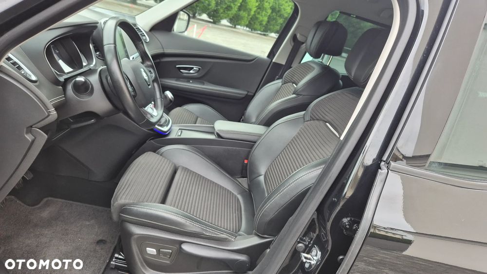 Renault Grand Scenic Gr 1.3 TCe Energy Bose - 17