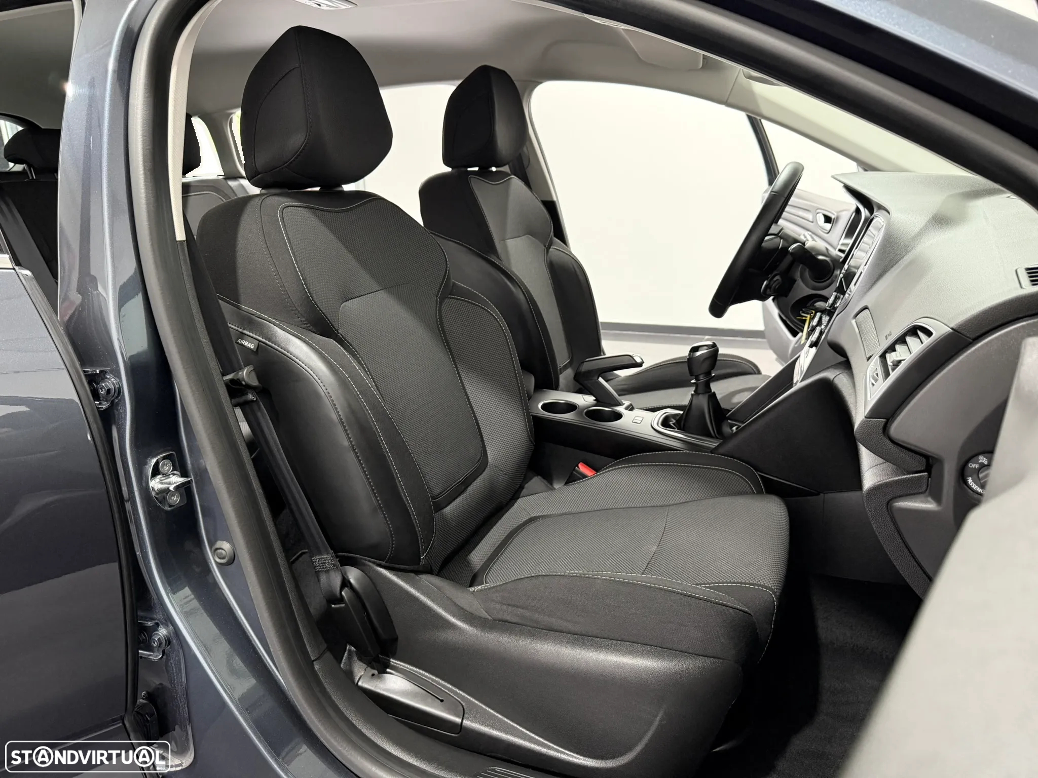 Renault Mégane Sport Tourer 1.5 dCi Limited - 32