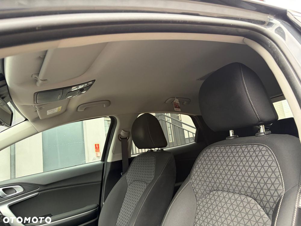 Kia XCeed 1.4 T-GDI M DCT - 16