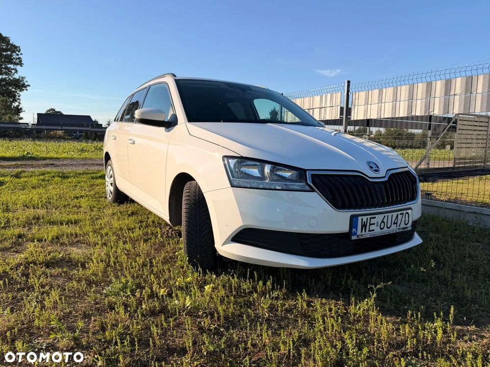 Skoda Fabia 1.0 TSI Ambition - 2