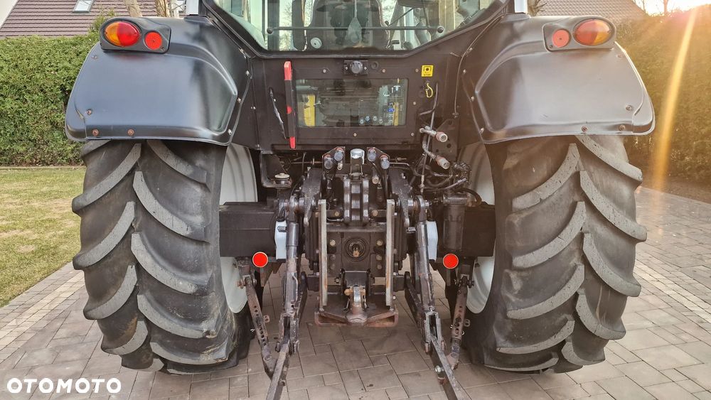 Valtra N121 HiTech, 130 koni, SISU 4cyl TURBO INTECOOLER, 141, 111, 101 - 18