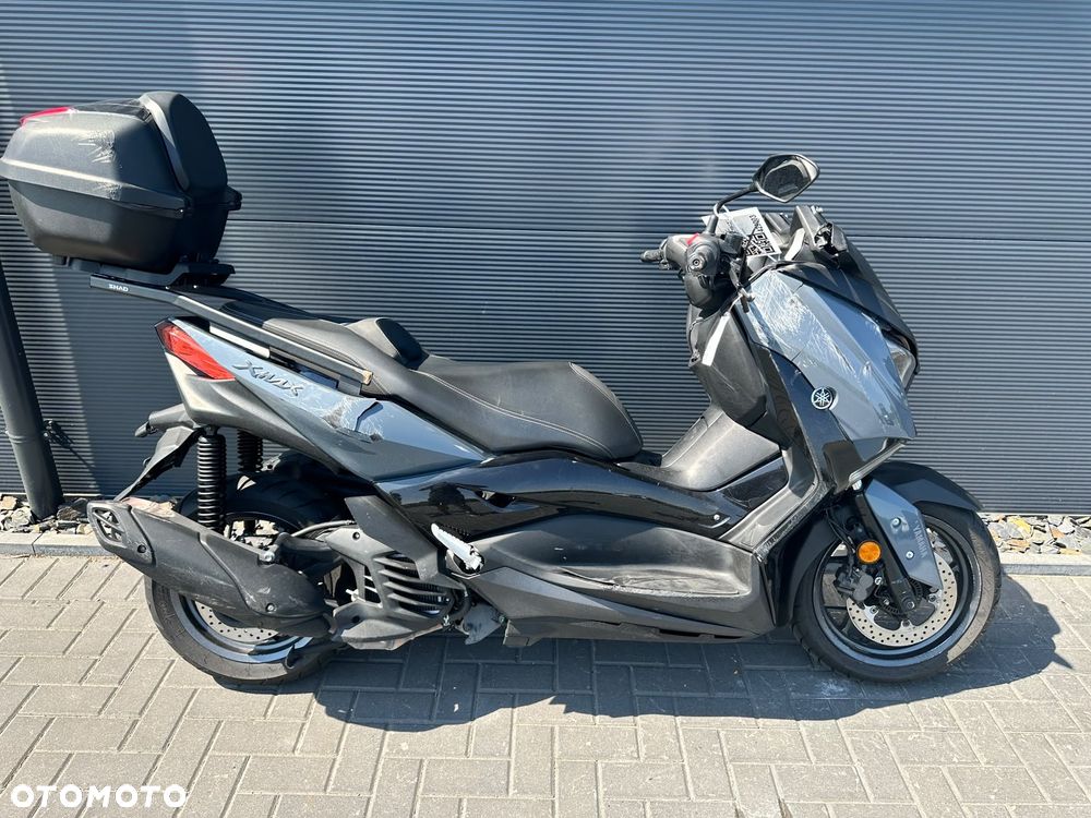 Yamaha X-max - 5