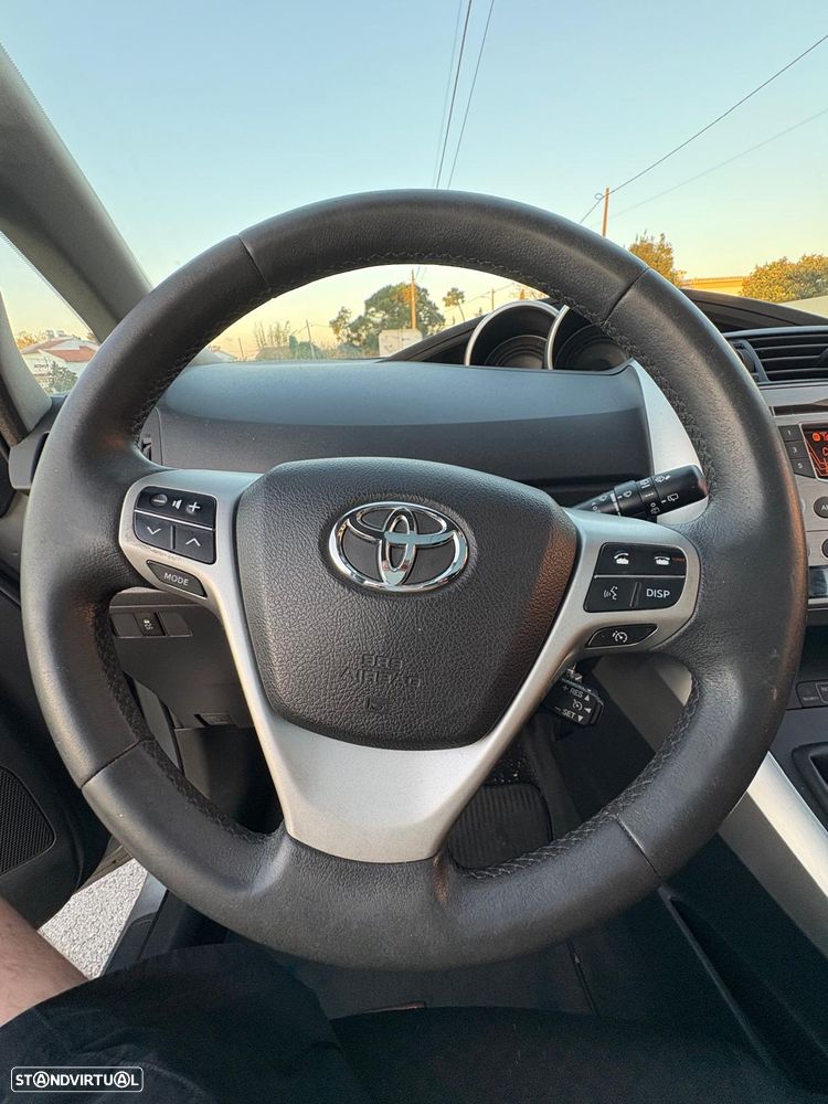 Toyota Verso 2.0 D-4D Energy - 23