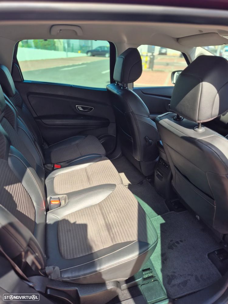 Renault Grand Scénic - 7