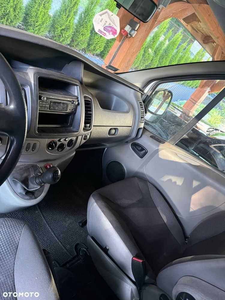 Opel Vivaro L2H1 2.9t Edition - 9