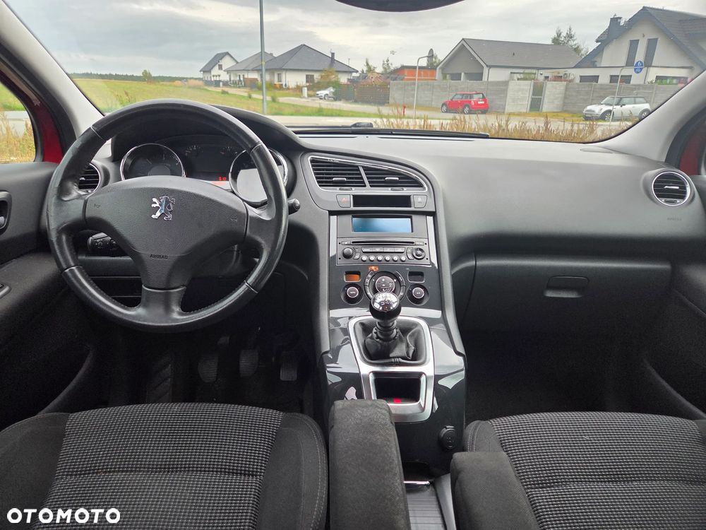 Peugeot 5008 - 13