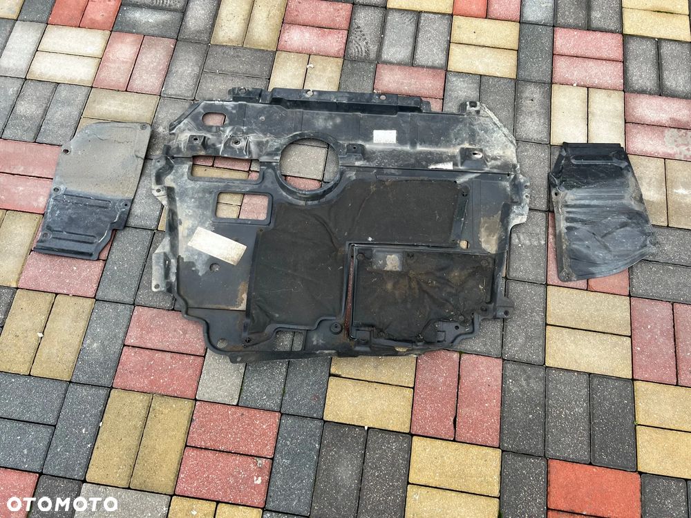 OSŁONA SILNIKA POD SILNIK TOYOTA VERSO 2013 ROK 2.0D KOMPLET 51410-02180 - 2