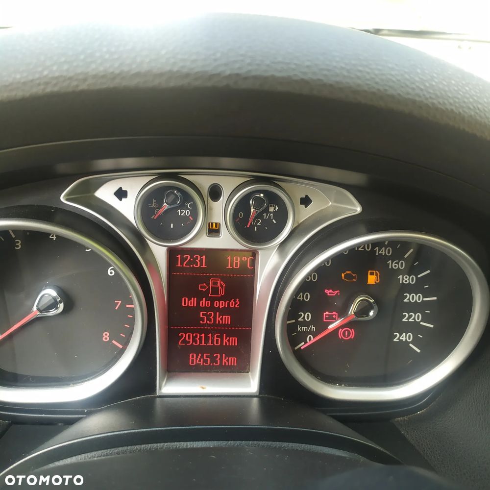 Ford C-MAX 1.8 Titanium - 6