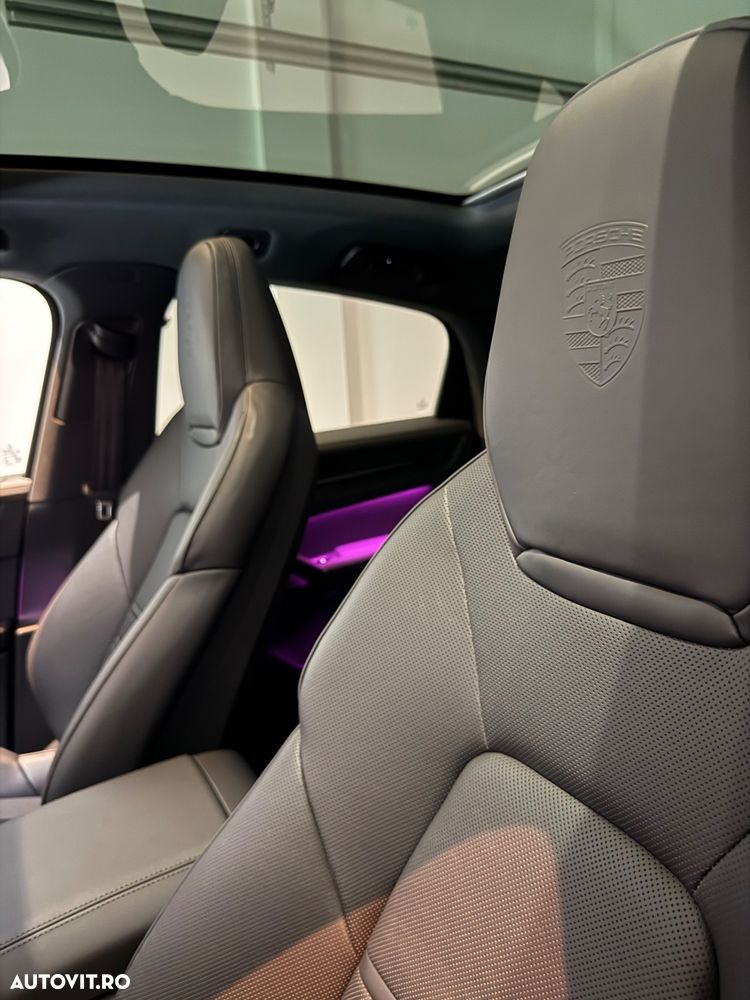 Porsche Cayenne Coupe Black Edition - 13