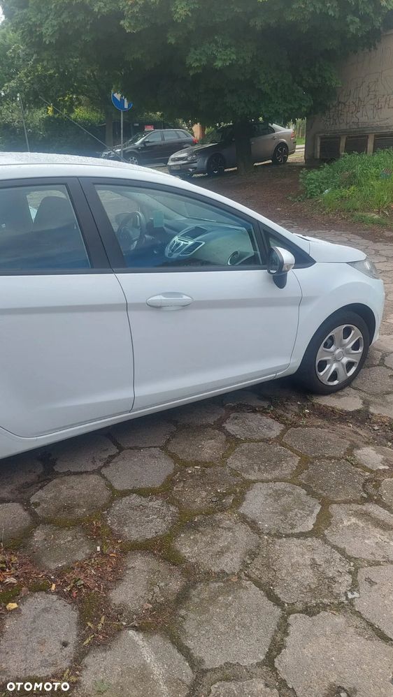 Ford Fiesta - 3