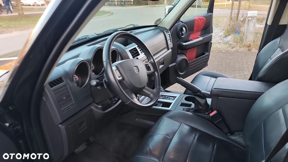 Dodge Nitro 2.8 CRD DPF Automatik R/T - 6