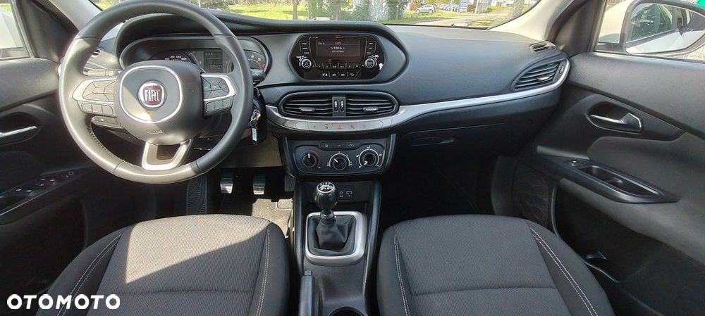 Fiat Tipo 1.4 T-Jet 16v Easy EU6d - 8