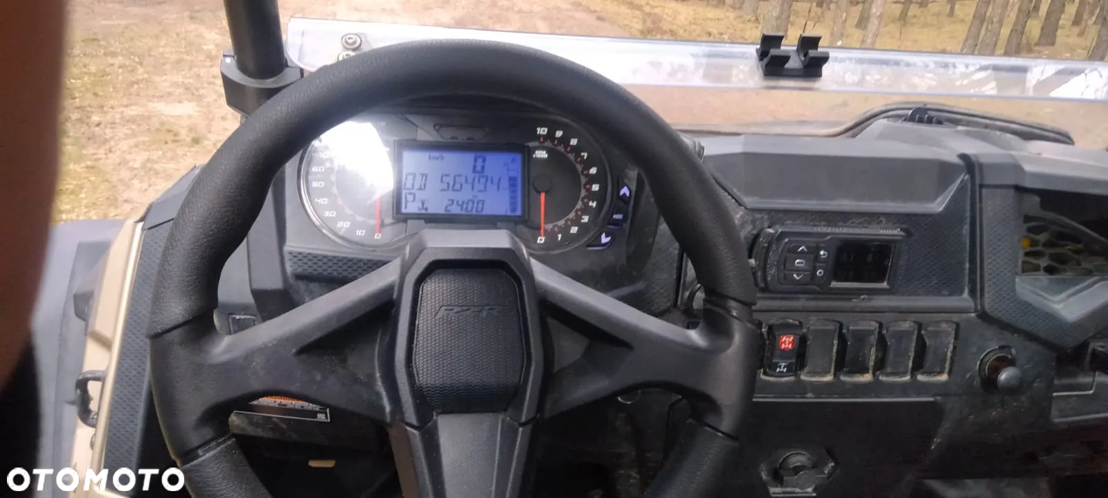 Polaris RZR - 11