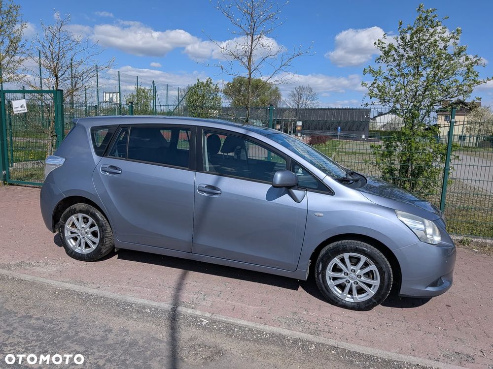 Toyota Verso 1.8 Executive - 5