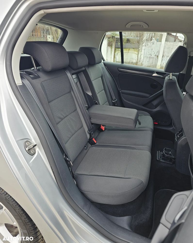 Volkswagen Golf 1.6 DSG Team - 7