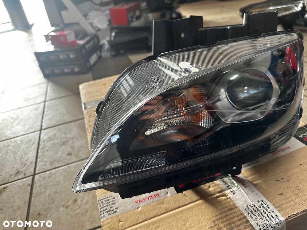 lampa przód lewa hyundai kona lift 20-23 soczewka j9921-63010 - 3