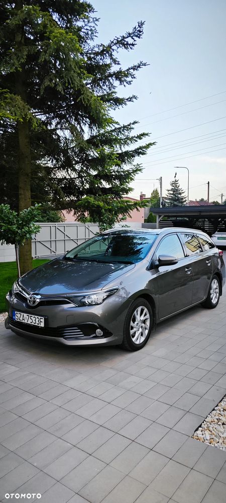 Toyota Auris 1.6 Comfort - 5