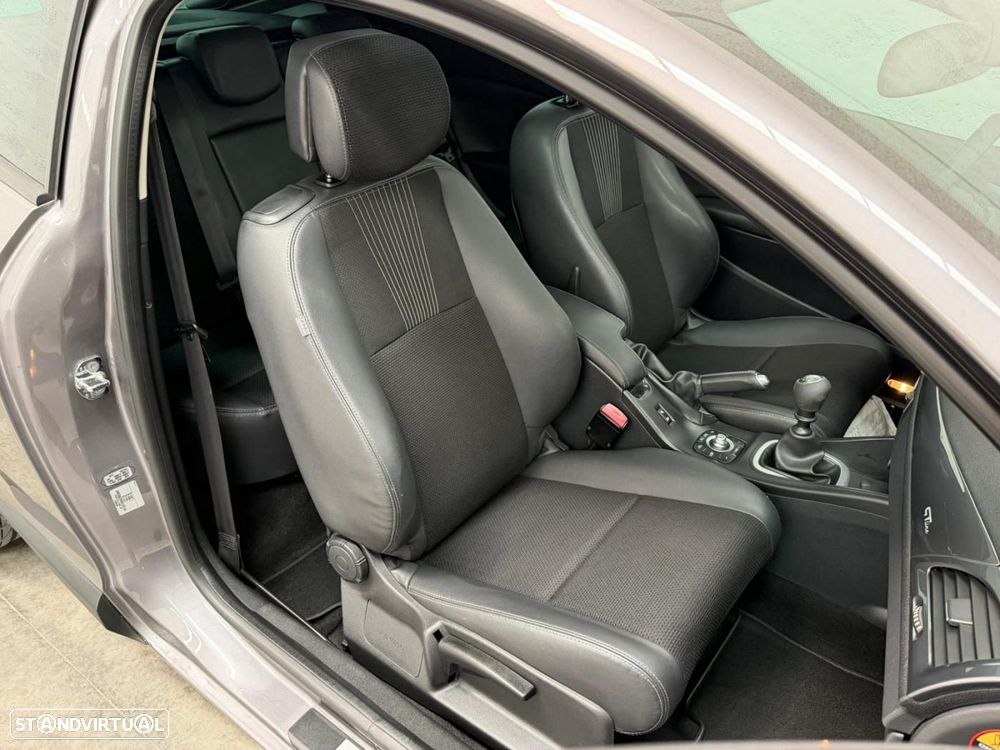 Renault Mégane Coupe 1.5 dCi GT Line EDC - 30