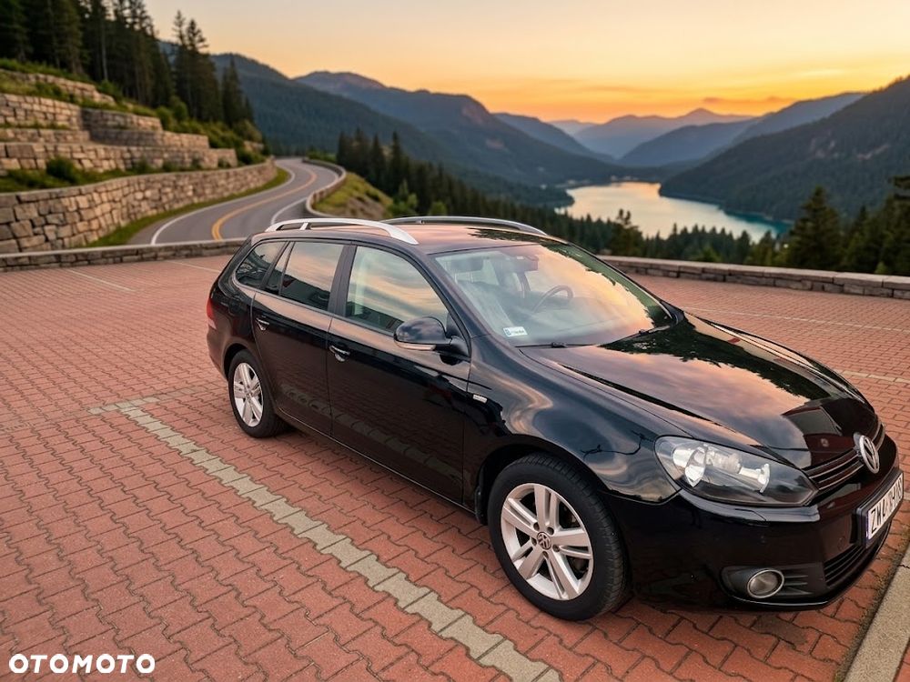 Volkswagen Golf 1.6 TDI DPF MATCH - 2