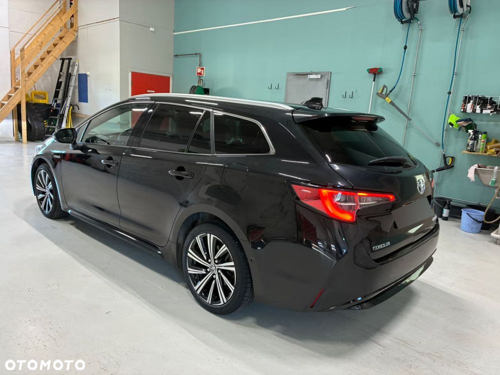 Toyota Corolla 1.8 Business Edition - 9