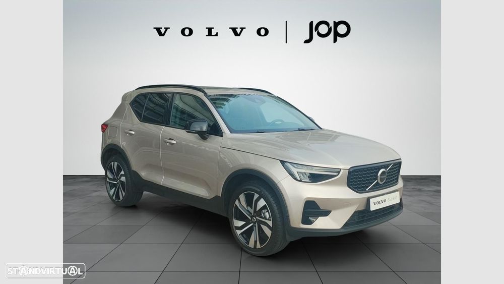 Volvo XC 40 1.5 T2 Plus Dark Auto - 8