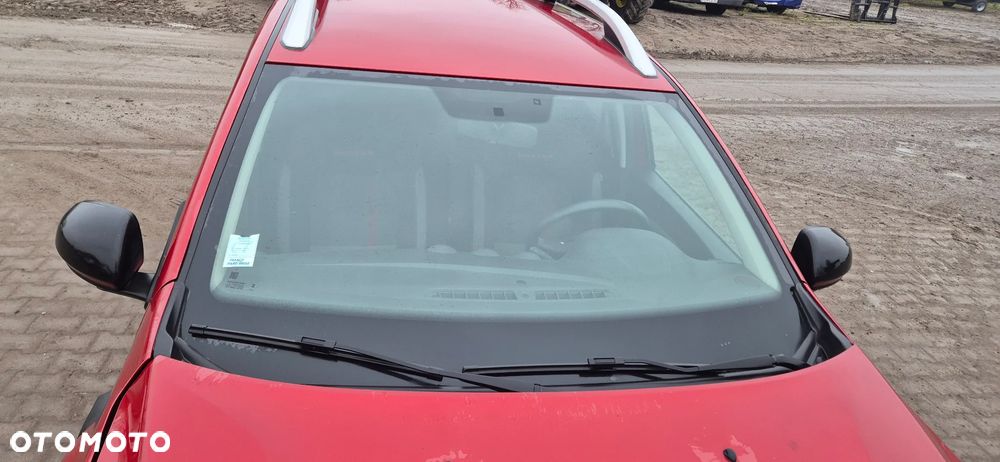 Dacia Duster 1.3 TCe FAP Techroad - 4