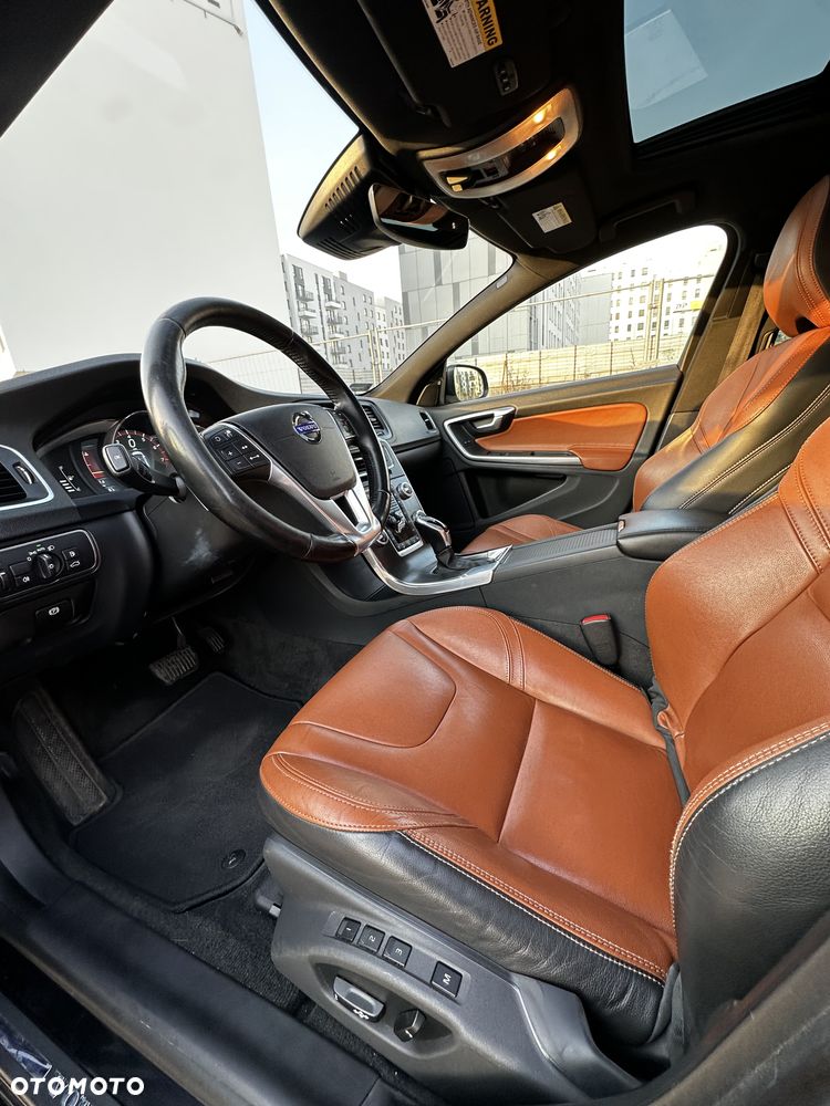 Volvo S60 T5 Geartronic - 8