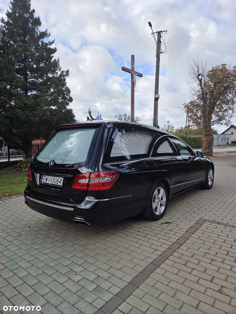 Mercedes-Benz Klasa E - 5