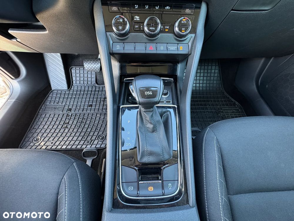 Skoda Karoq 1.6 TDI SCR DSG Ambition - 15