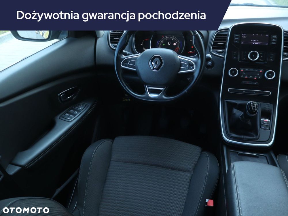 Renault Grand Scenic - 9