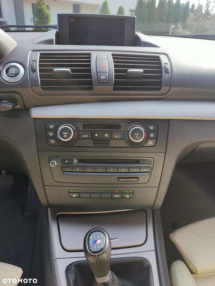 BMW Seria 1 118d - 18