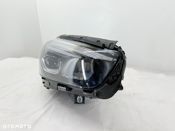 Reflektor lampa przednia prawa Mercedes B klasa A247 W247 PERFORMANCE