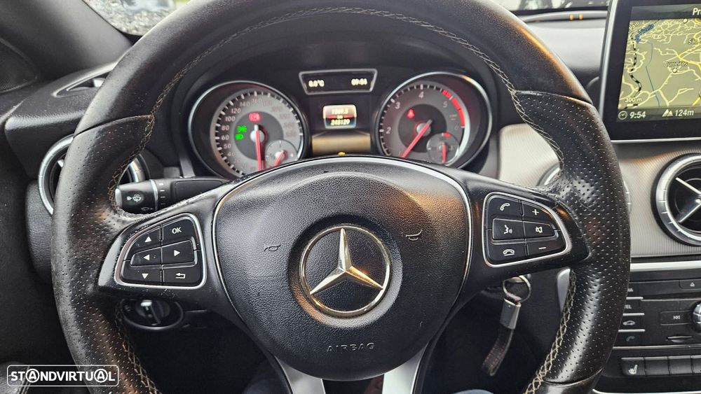 Mercedes-Benz CLA 180 (CDI) d Urban - 24