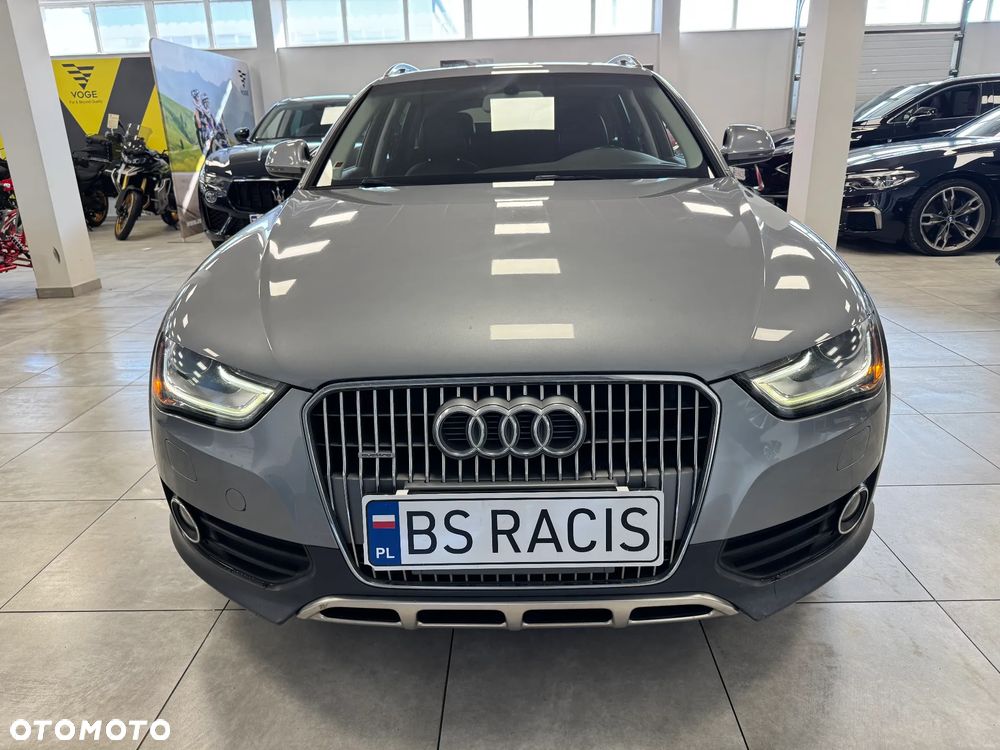 Audi A4 Allroad - 30