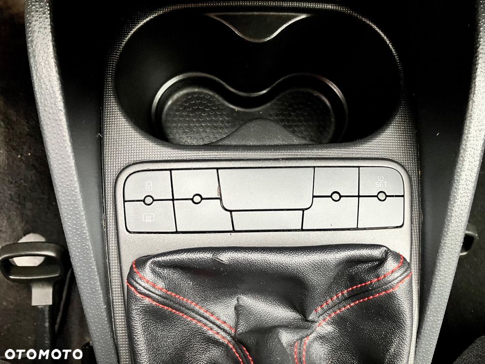 Seat Ibiza 1.2 TSI FR - 30