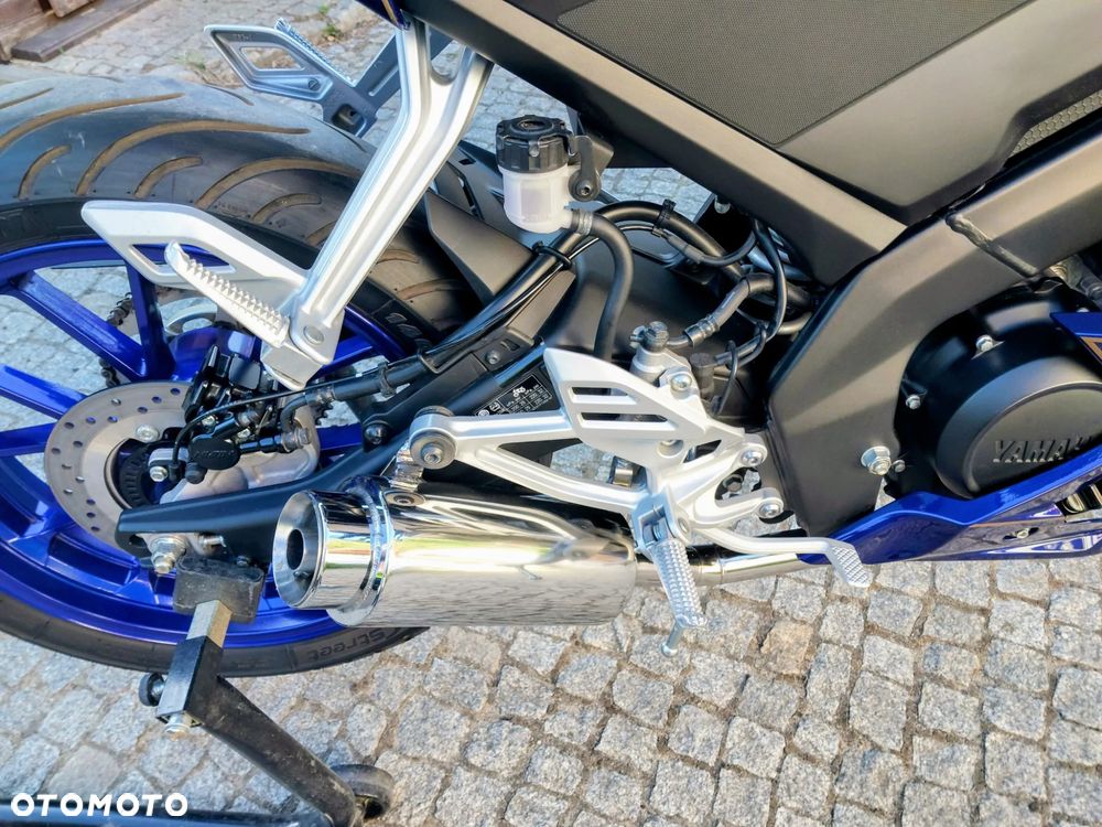 Yamaha YZF - 20