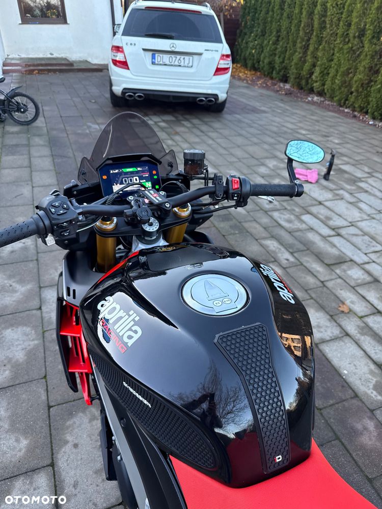 Aprilia Tuono - 4