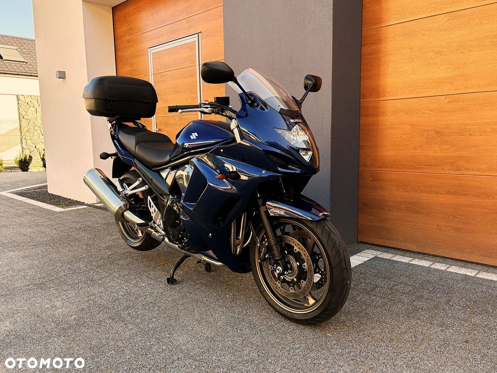 Suzuki GSX - 1