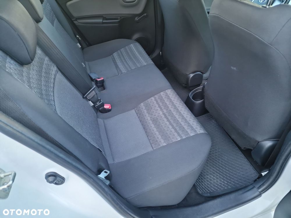 Toyota Yaris 1.0 Active - 14