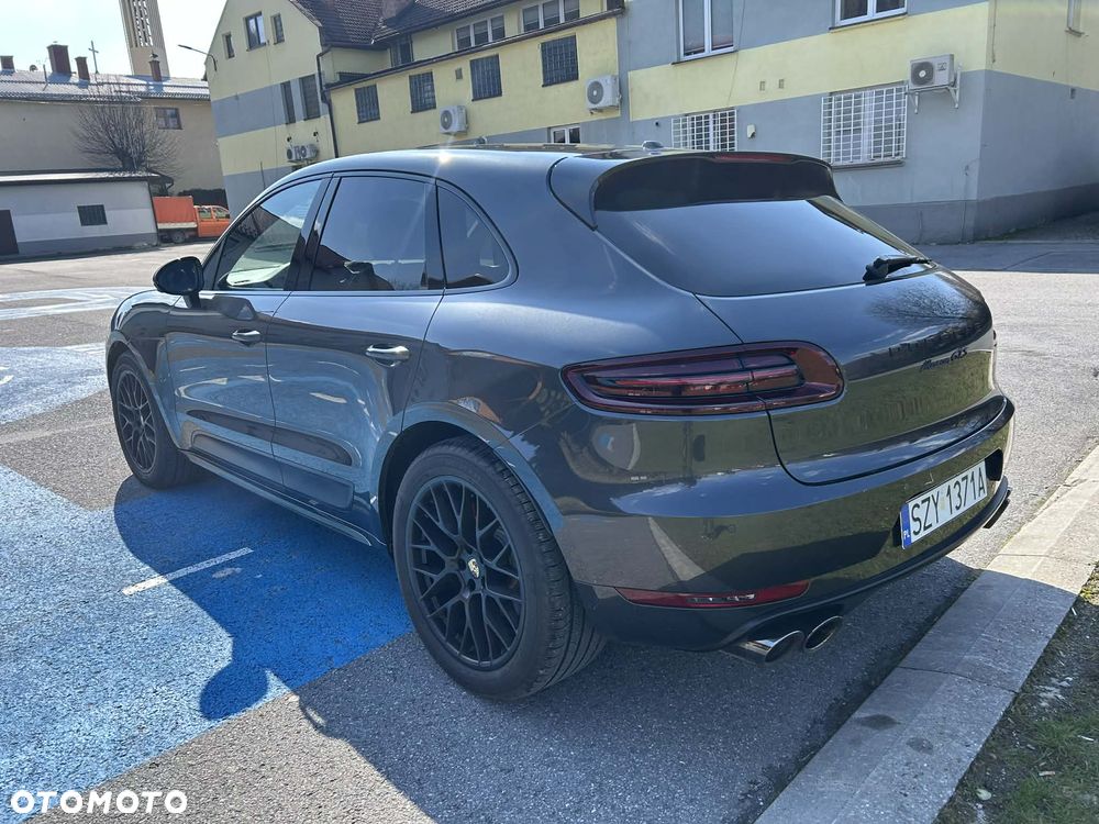 Porsche Macan GTS PDK - 16