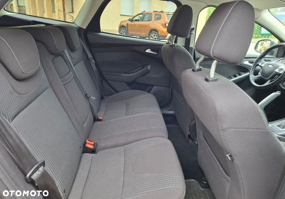 Ford Focus - 17