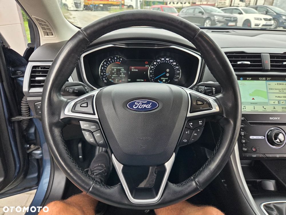 Ford Mondeo 2.0 TDCi STart-Stopp Titanium - 22